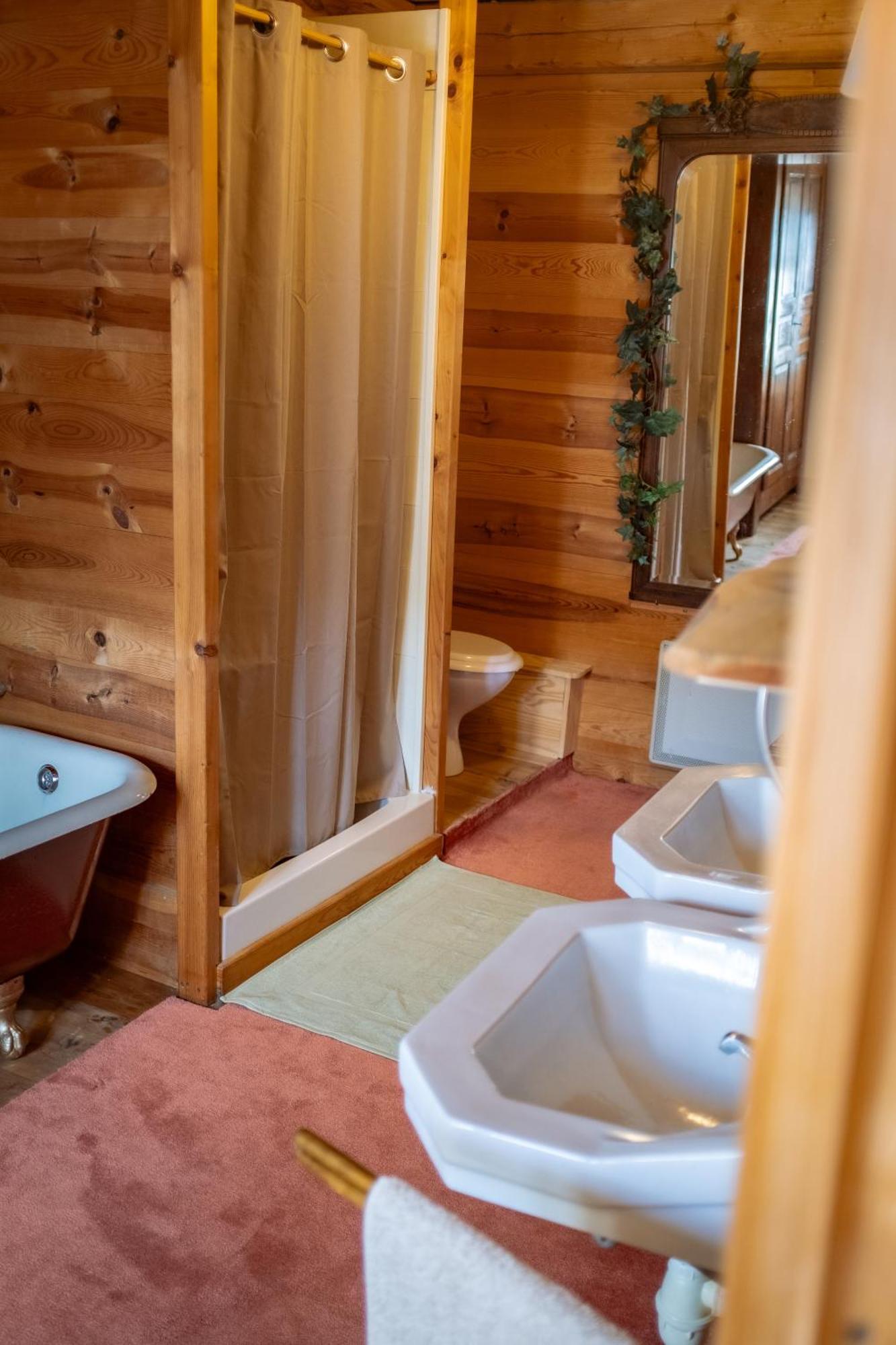 Bed and Breakfast Le Flambeau Le Bouchet-Saint-Nicolas Экстерьер фото